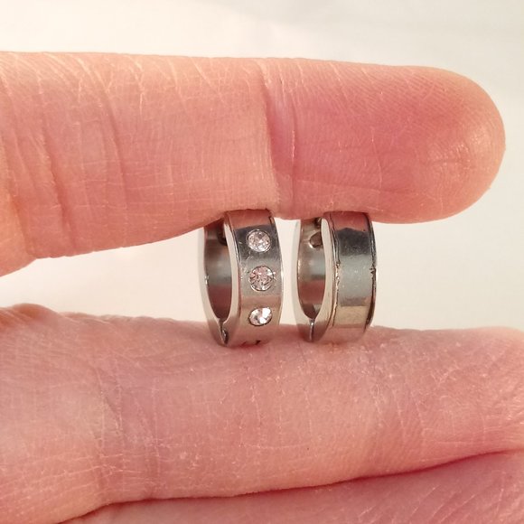 Mens Silver Stainless Steel Diamond Zircon Hoop Huggie Earrings 14mm Party Gift - Picture 4 of 5